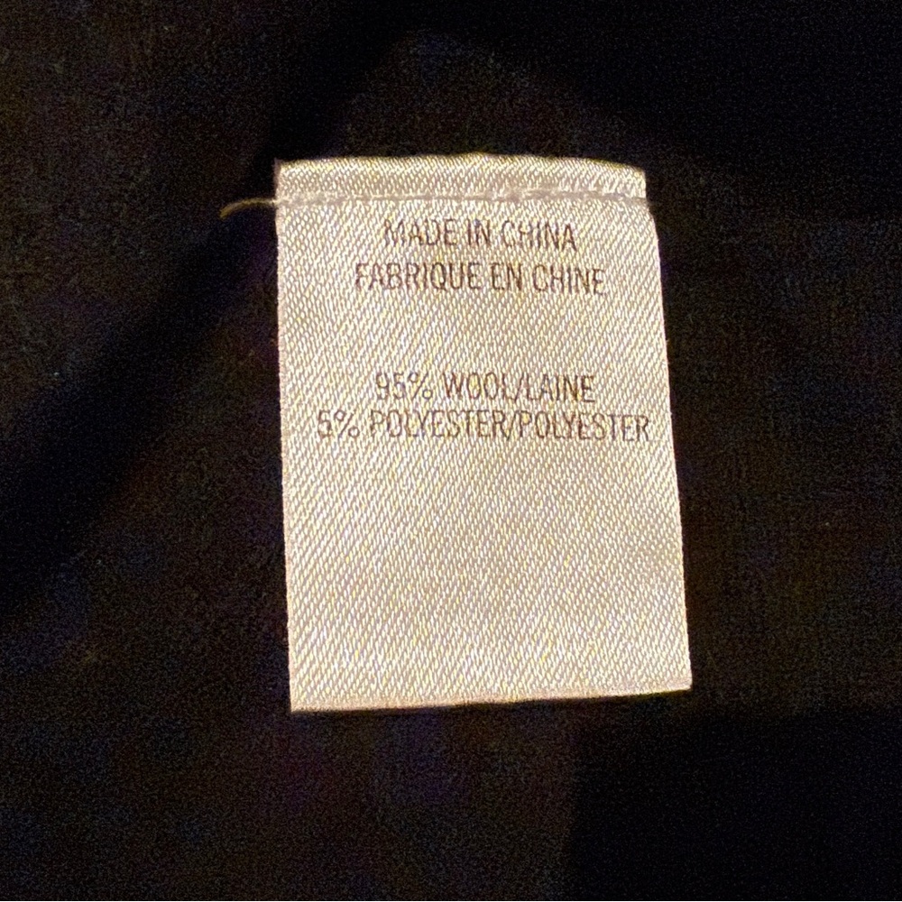Theory Cashmere Crewneck Cardigan Black - Picture 6 of 6